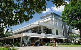 Hotel Abc